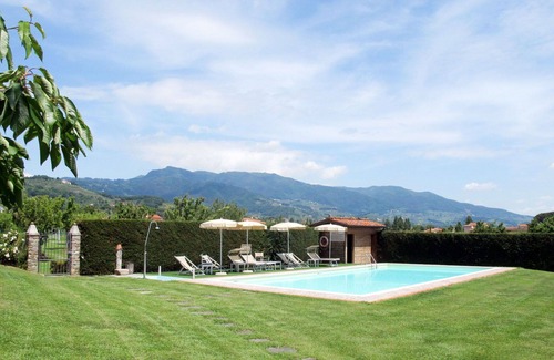 San Michele di Moriano Villa | Cosy apartment in villa for 4 guests with WIFI, pool, TV, patio and parking