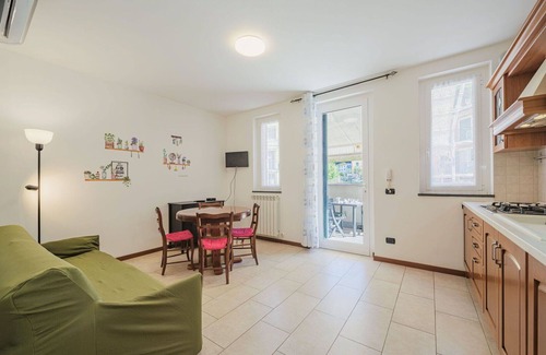 Sestri Levante Apartment | Cosy apartment for 5 guests with WIFI, A/C, TV, patio, pets allowed and parking