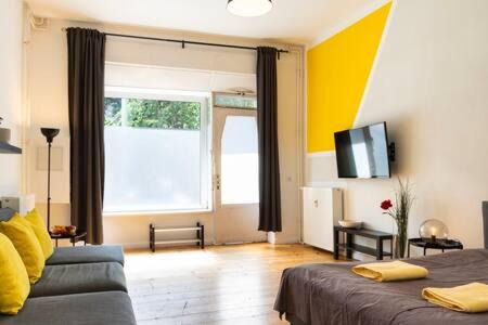 Neukoelln Apartment | Cosy Apartment plus Self Checkin plus free Street parking