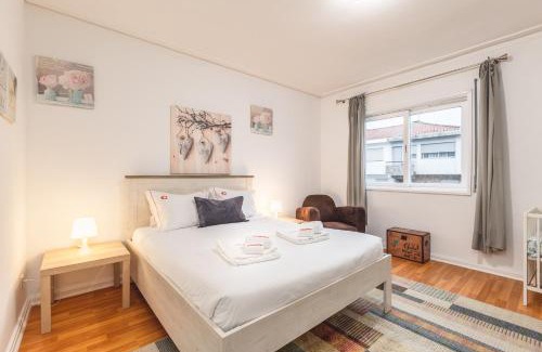 Mafamude Apartment | Cosy Apartment with Veranda in Gaia - 1E