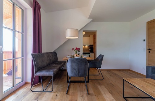 Mauterndorf Apartment | Cosy apartment with pool