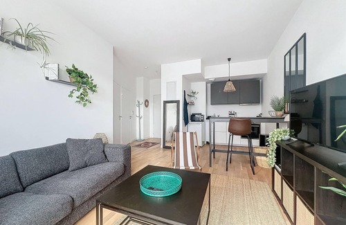 Moulin du Comte Apartment | Cosy apartment with balcony in the heart of Rennes