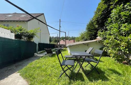 Jouy-en-Josas Apartment | Cosy Appart Jouy Proche HEC - RER C N2