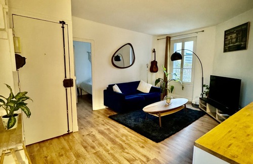 Arcueil Apartment | Cosy Appartement Lumineux