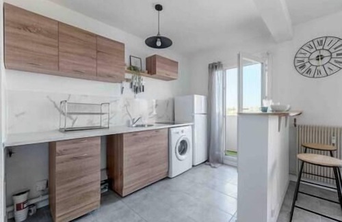 Papus Apartment | Cosy Appartement , terrasse privée et Parking, Cosy T2, terrasse privée et Parking