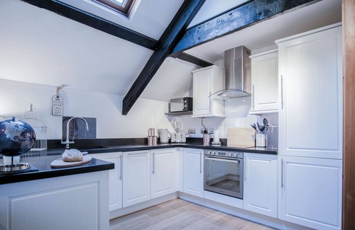 Tenby Apartment | Cosy At The Mews - 2 Bedroom Apartment - Tenby