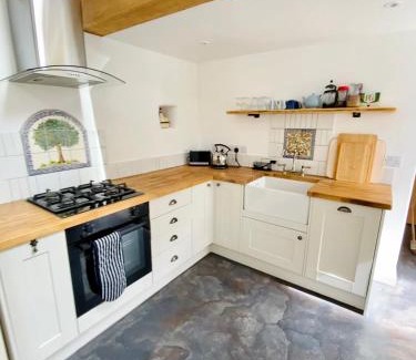 Tintagel House | Cosy Barn A rural location near Tintagel
