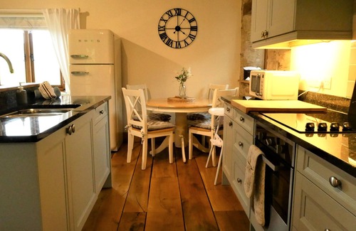 Combe Martin Cottage | Cosy Barn Conversion| Close to the Coast & Exmoor| North Devon