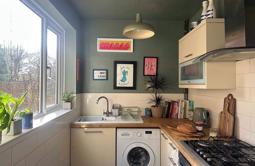 Cambridge Cottage | Cosy Central Cambridge Cottage 2 bed with Garden