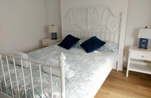 Canterbury Apartment | Cosy Central Canterbury - Modern Victorian