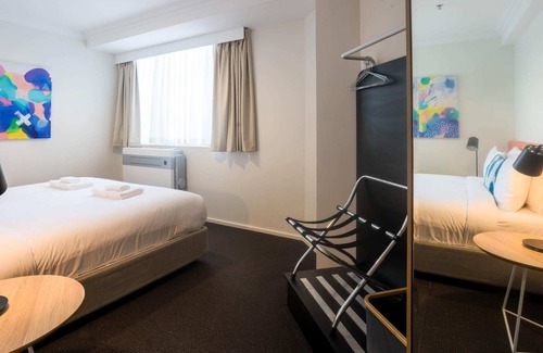 Perth Central Business District Apartment | Cosy & Central Studio APT in The Heart of Perth