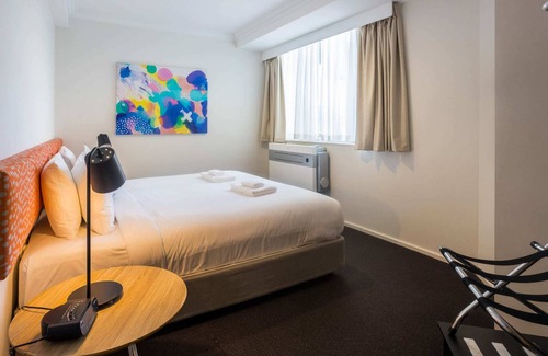 Perth Central Business District Apartment | Cosy & Central Studio APT in The Heart of Perth
