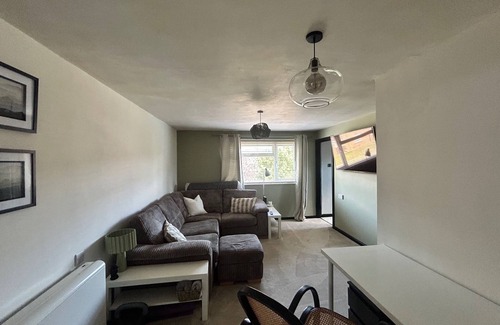 Chichester Apartment | Cosy Chichester Apartment