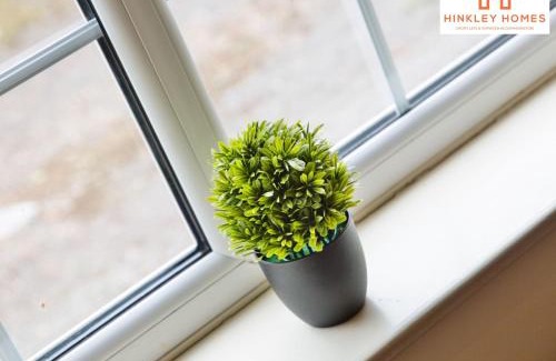 Bridgwater Apartment | Cosy Contained Riverside 1bed - 2 Floors - Parking