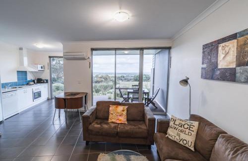 Kronkup Apartment | Cosy Corner Sea View Apartments