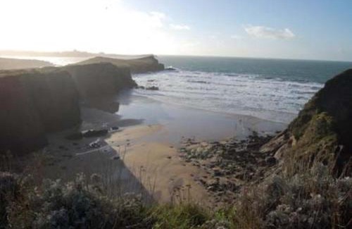 Newquay Apartment | Cosy Cornish cottage with rural views