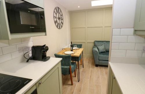 Durham House | Cosy Cottage 5