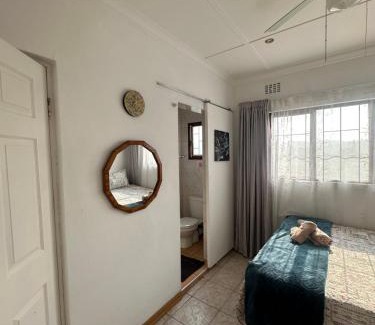 Westville Apartment | Cosy Cottage - All to Yourself!