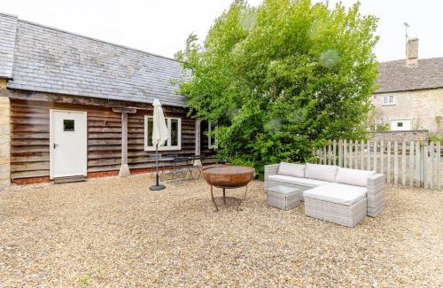 Witney Apartment | Cosy cottage at New Yatt Farm