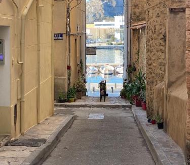 La Ciotat Apartment | Cosy cottage by Alice Bord 2 mer
