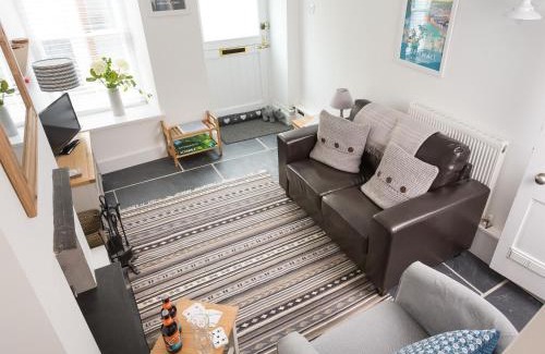 Fowey House | Cosy Cottage