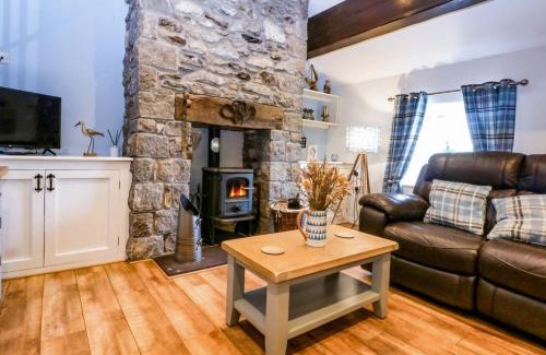 Menai Bridge House | Cosy Cottage