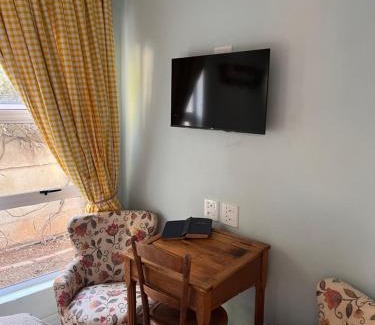 Greenside Apartment | Cosy Cottage Greenside
