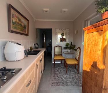 Greenside Apartment | Cosy Cottage Greenside