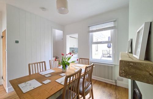 Broadstairs House | Cosy Cottage in Broadstairs