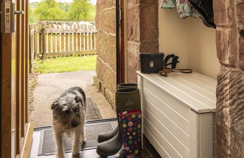 Leek Cottage | Cosy cottage in Converted Barn in Leek, edge of Peak District,