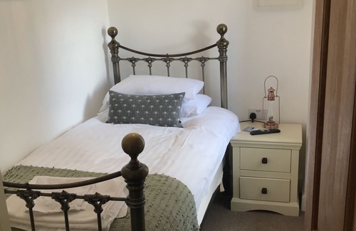 Bankend Cottage | Cosy cottage in historic New Abbey village