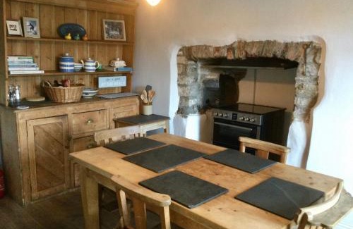 Georgeham House | Cosy Cottage in Lovely Georgeham