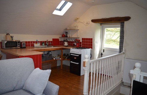 Fishguard Cottage | Cosy cottage on the Preseli Hills in Pembrokeshire