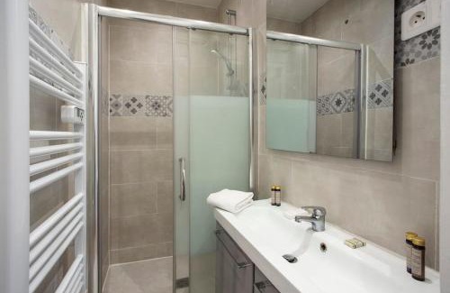 Saint-Mande Apartment | COSY, DESIGN AND LUXURY APARTMENT, 5 MINUTS PARIS