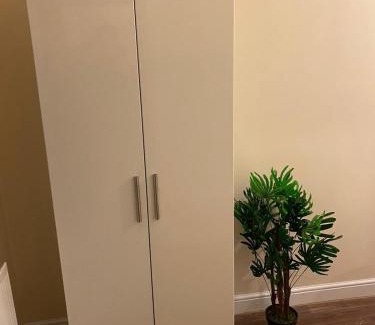 Ealing House | Cosy Ealing Homestay