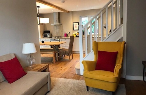 Maidenhead House | Cosy English Cottage