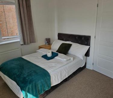 Dartford House | Cosy Ensuite Doubleroom with Private Toilet and Bathroom in central Dartford
