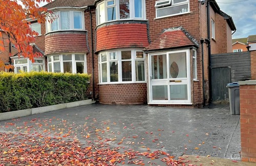 Northfield House | Cosy Family home