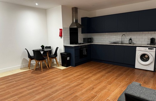 London Borough of Bexley Apartment | Cosy Flat with Garden London