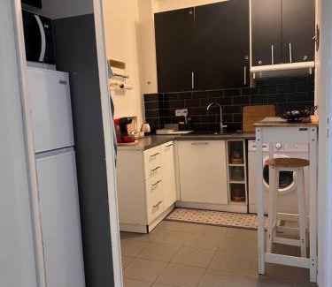 Monmousseau-Verollot Apartment | Cosy