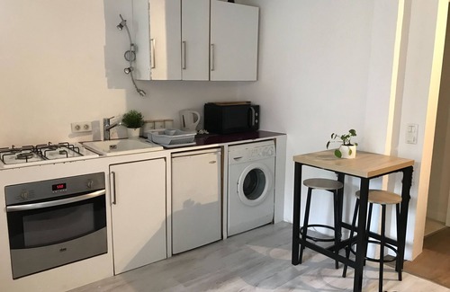 Les Varcins Apartment | Cosy apartment 4 minute drive from the slopes and Saint Martin De Bellville