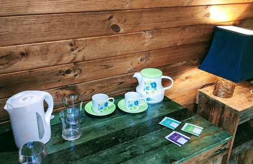 Saltash Cabin | Cosy Glamping at The Greenhouse Spa Retreat