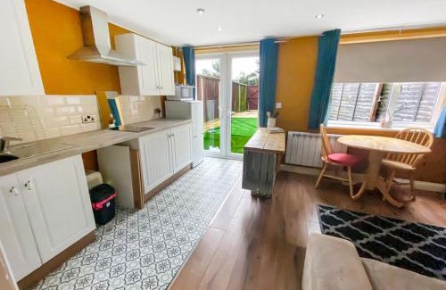 Bournemouth House | Cosy Hideaway - Home from Home