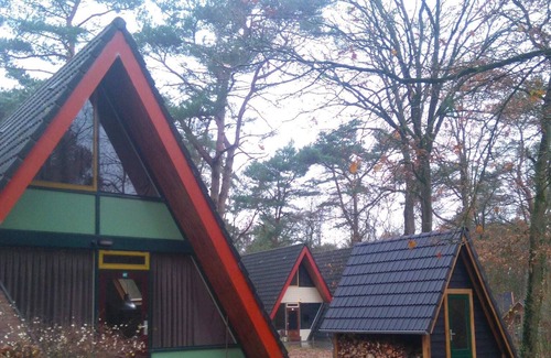 Stramproy House | Cosy Holiday Home in Limburg with Forest nearby