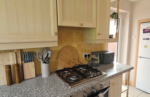 Wigston House | Cosy Home in Leicester