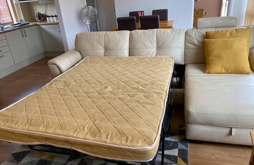 Lincoln Apartment | Cosy Homely Apartment close to Lincoln City Centre