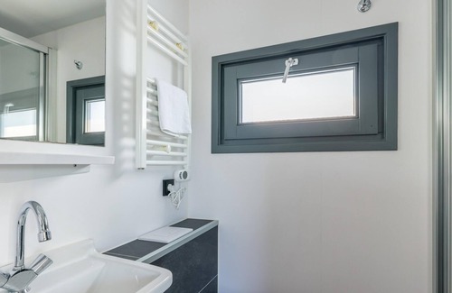 Municipality of Uitgeest Boat Rental | Cosy houseboat near the sea