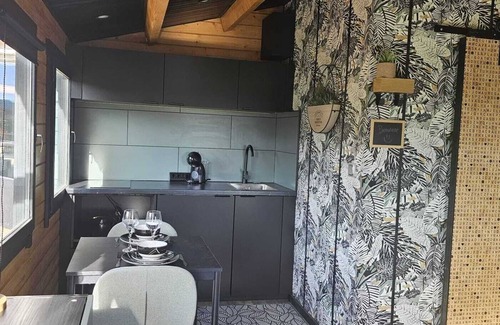 Le Luc Ski Chalet | Cosy "La Petite Dolce" chalet with breathtaking views