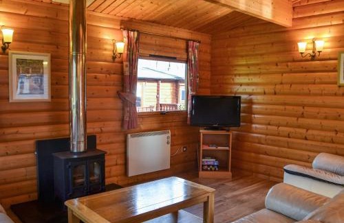 Kenwick House | Cosy Lodge - Uk37418