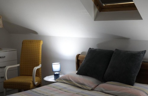 Maghery Apartment | Cosy Loft situated on shores of Lough Neagh
